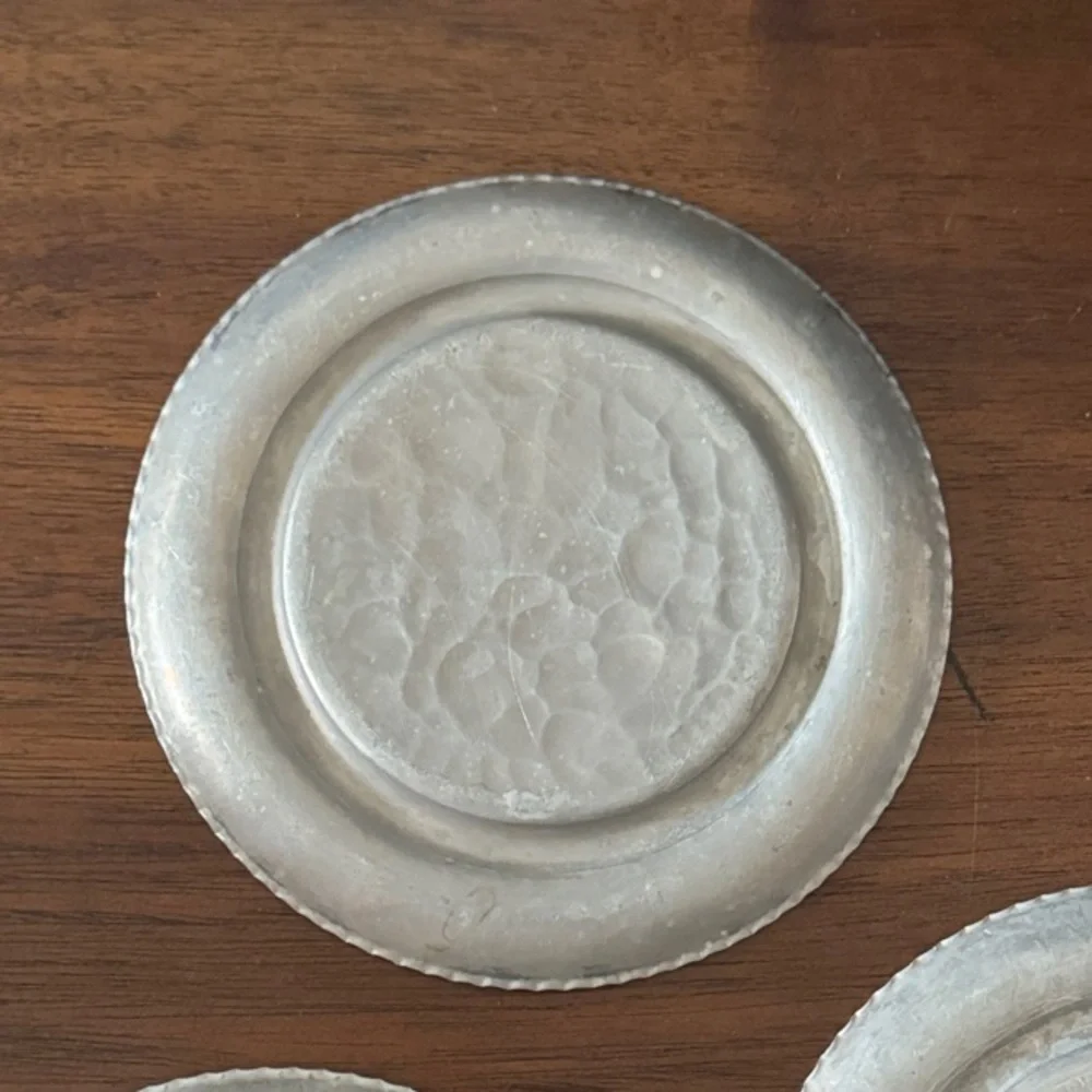 Hammered Aluminum Coasters, Fish Themed — 3 Count
